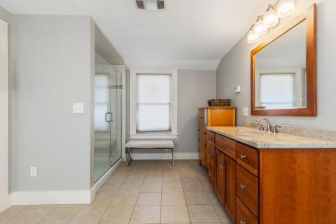 11 Summer Street Kennebunk ME 04043