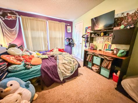 12 Buttercup Circle Auburn ME 04210