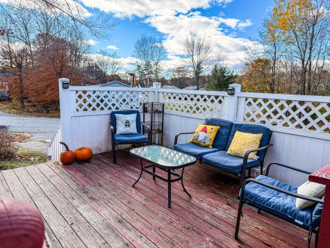 12 Buttercup Circle Auburn ME 04210