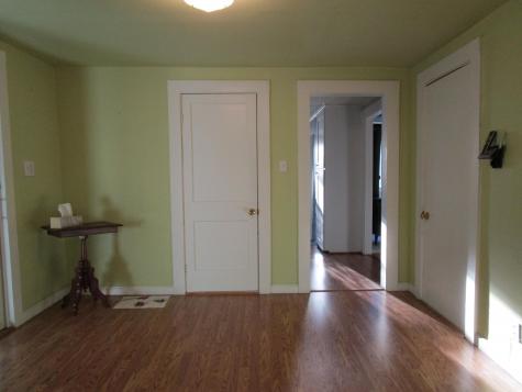 15 Mcwain Hill Road Waterford ME 04088