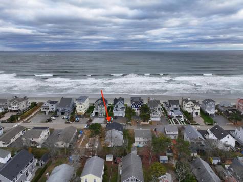 390 Ocean Avenue Wells ME 04090