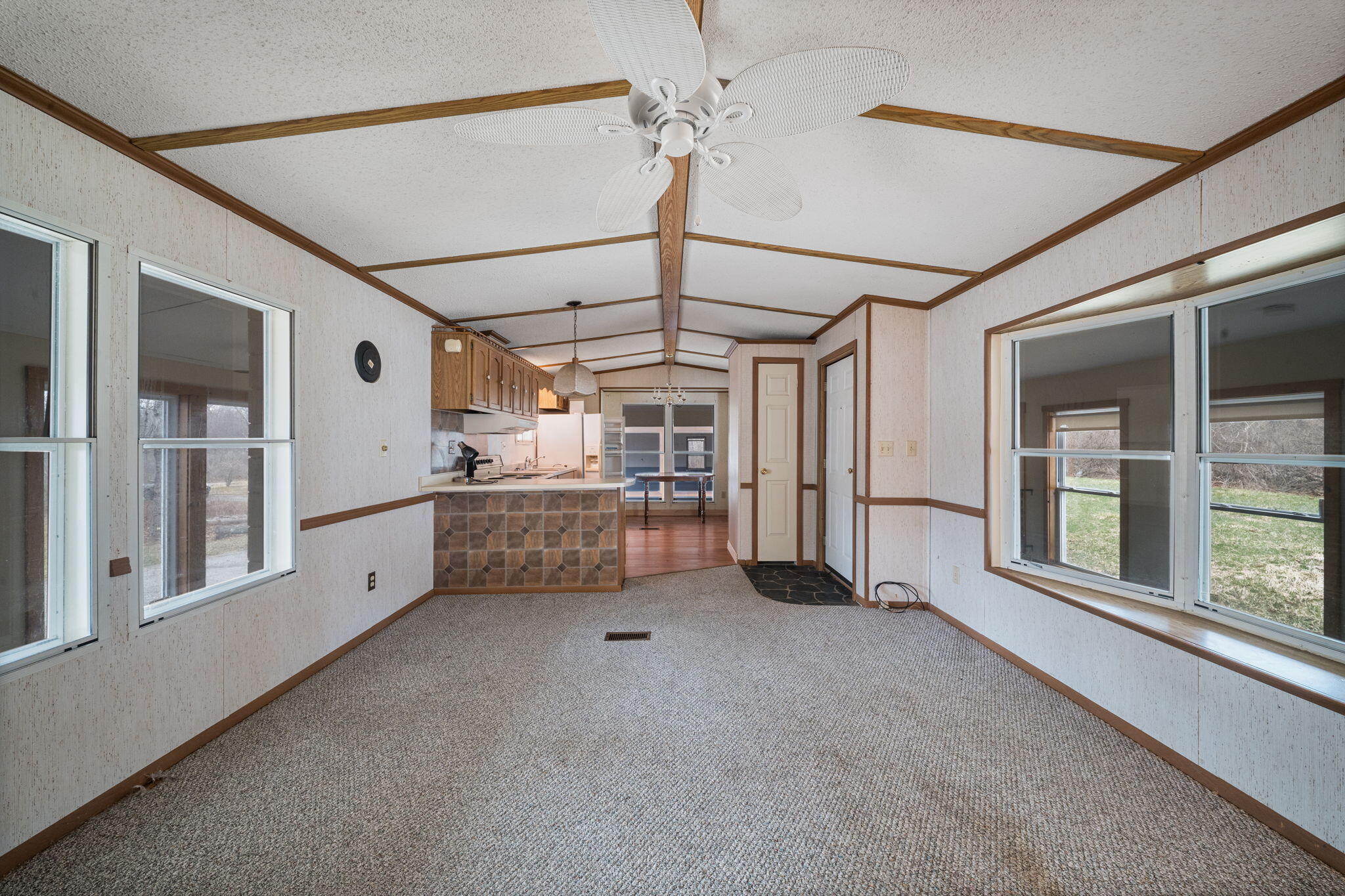 13 Alder Lane South Thomaston ME 04858