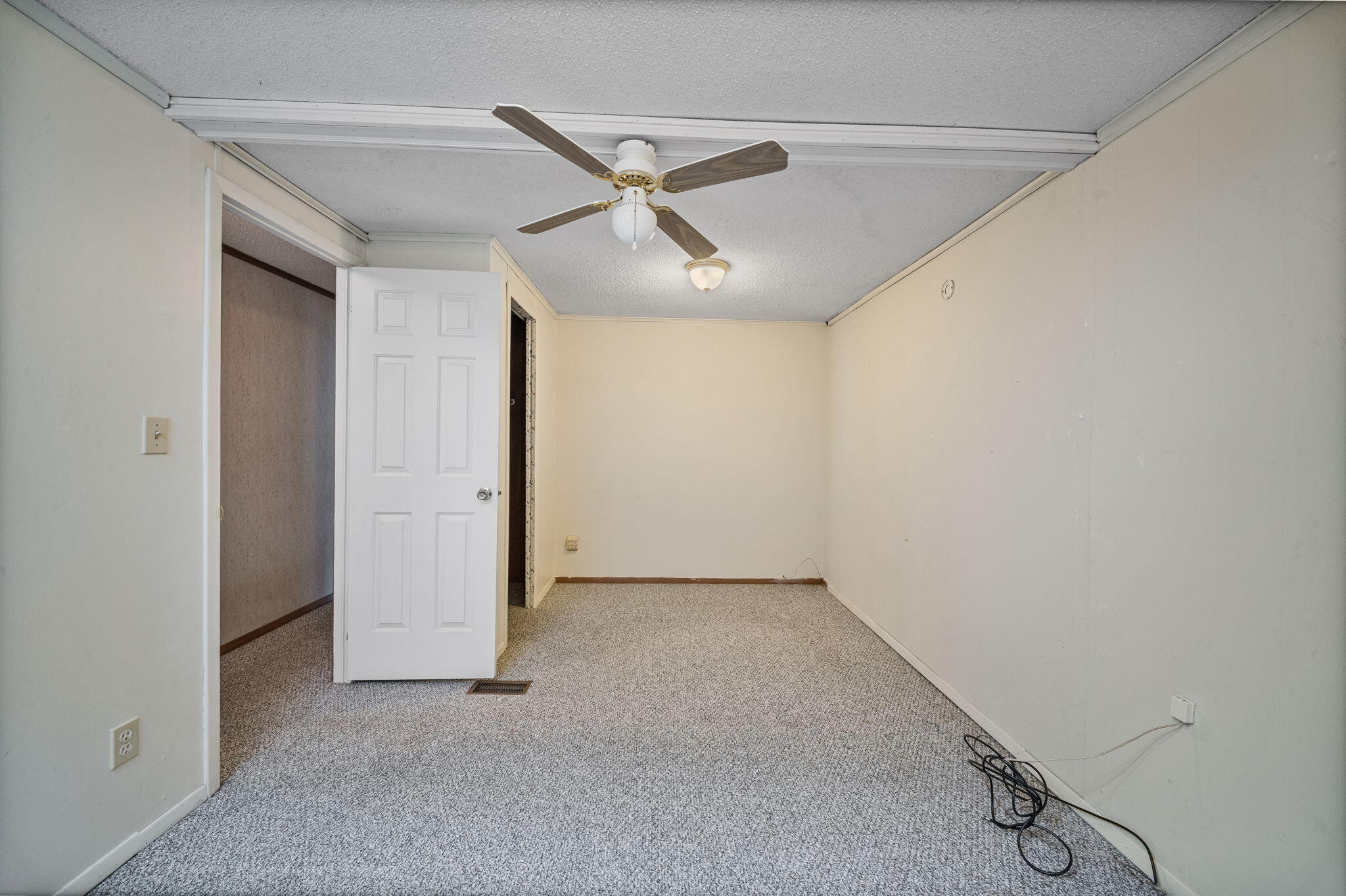 13 Alder Lane South Thomaston ME 04858
