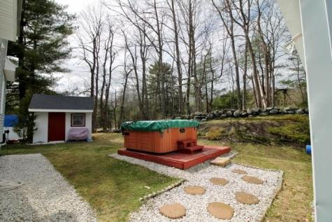 46 Mark Street Lewiston ME 04240