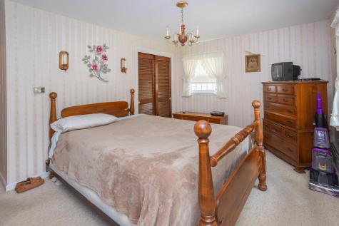 145 Knowlton Corner Road Farmington ME 04938