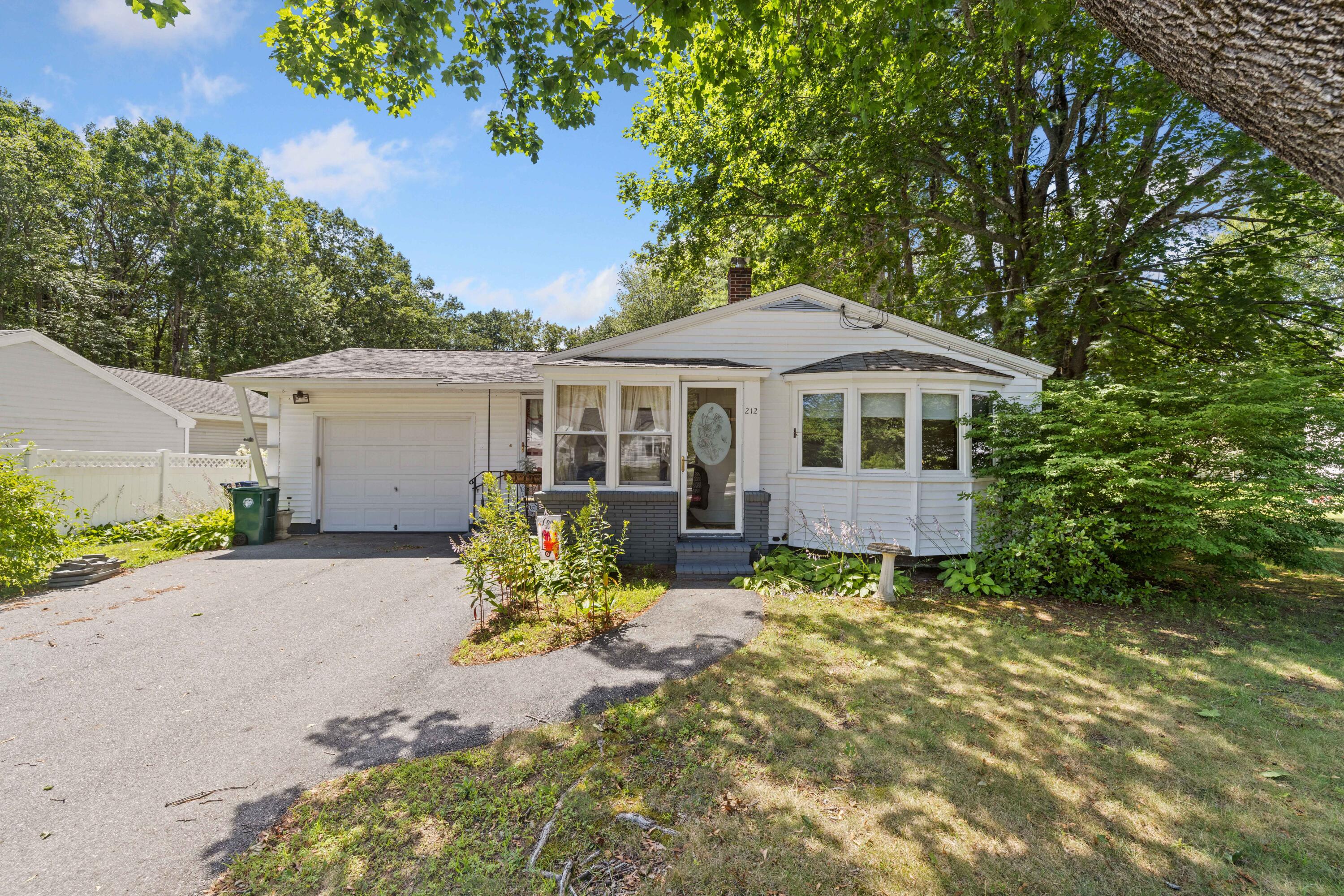 212 West Street Biddeford ME 04005