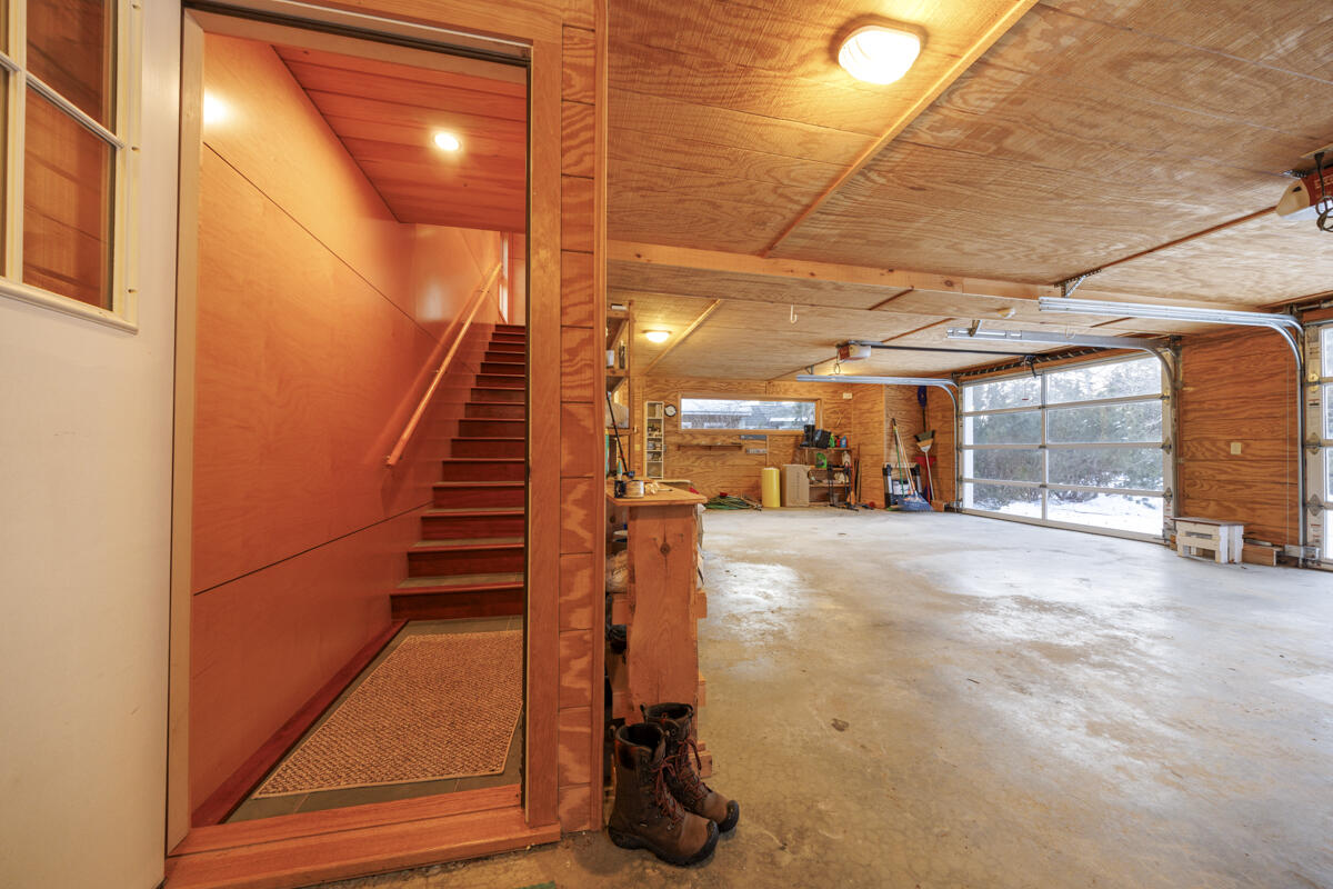 51 Fox Lane Brooklin ME 04616