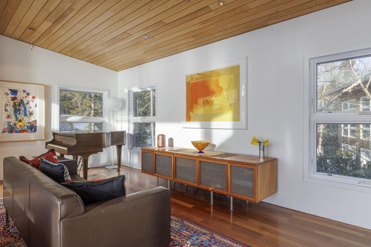 51 Fox Lane Brooklin ME 04616