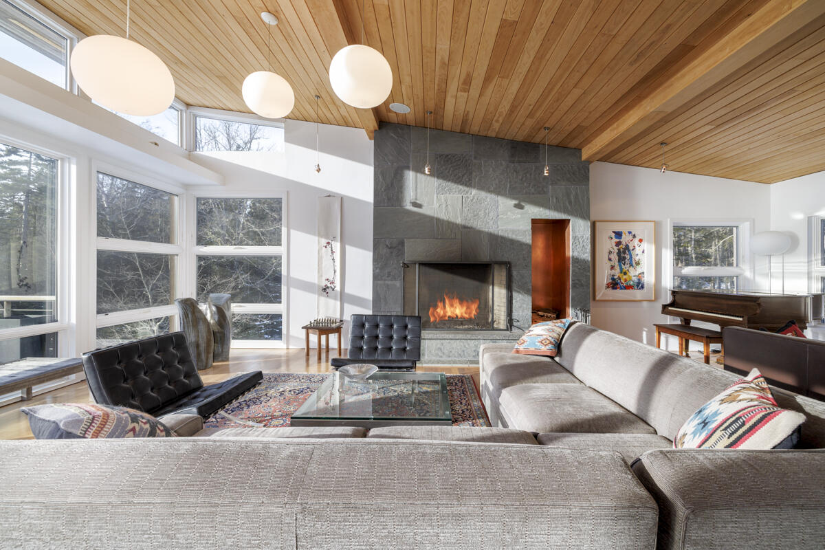 51 Fox Lane Brooklin ME 04616