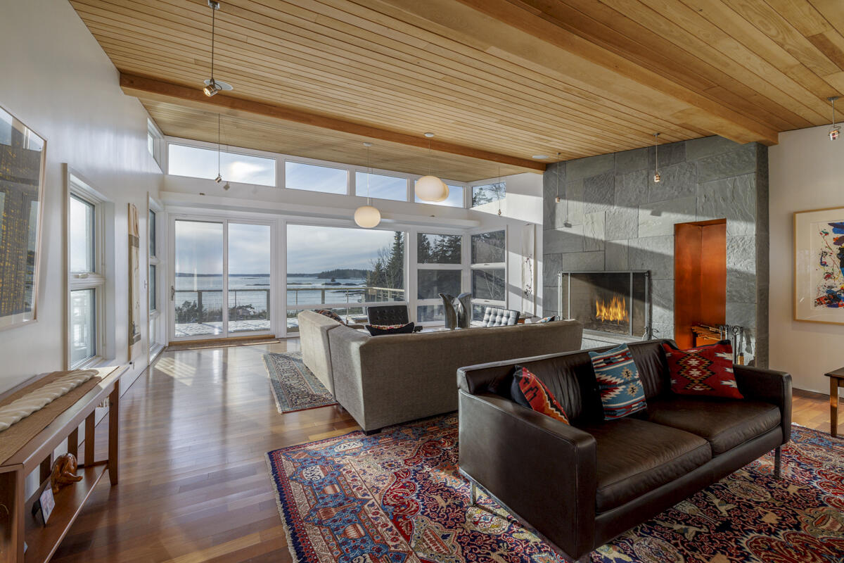 51 Fox Lane Brooklin ME 04616