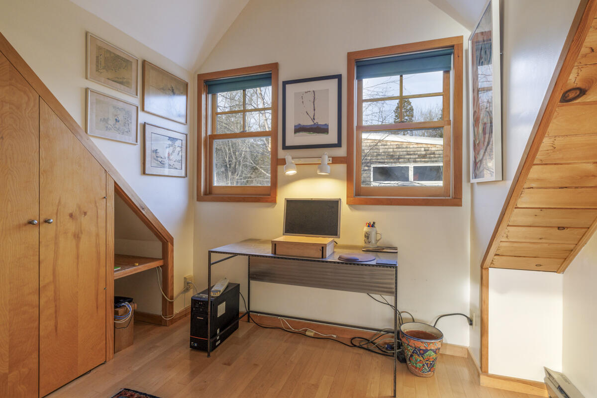 51 Fox Lane Brooklin ME 04616