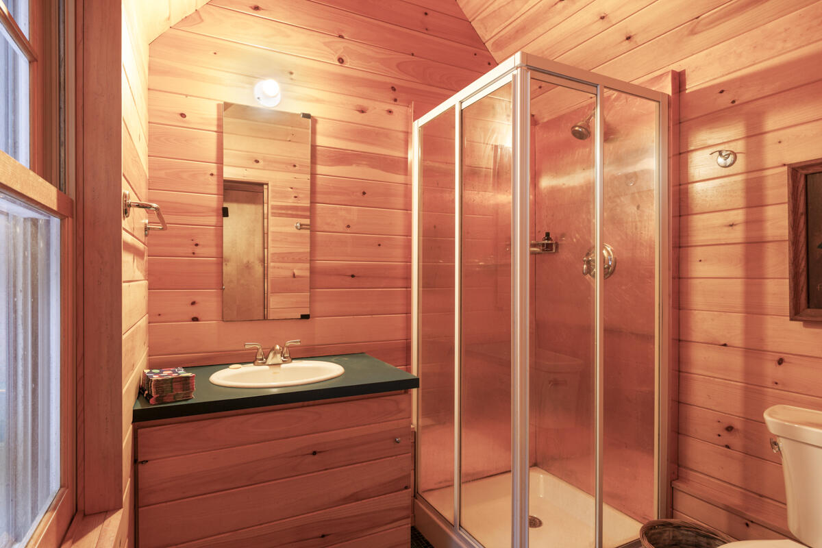 51 Fox Lane Brooklin ME 04616