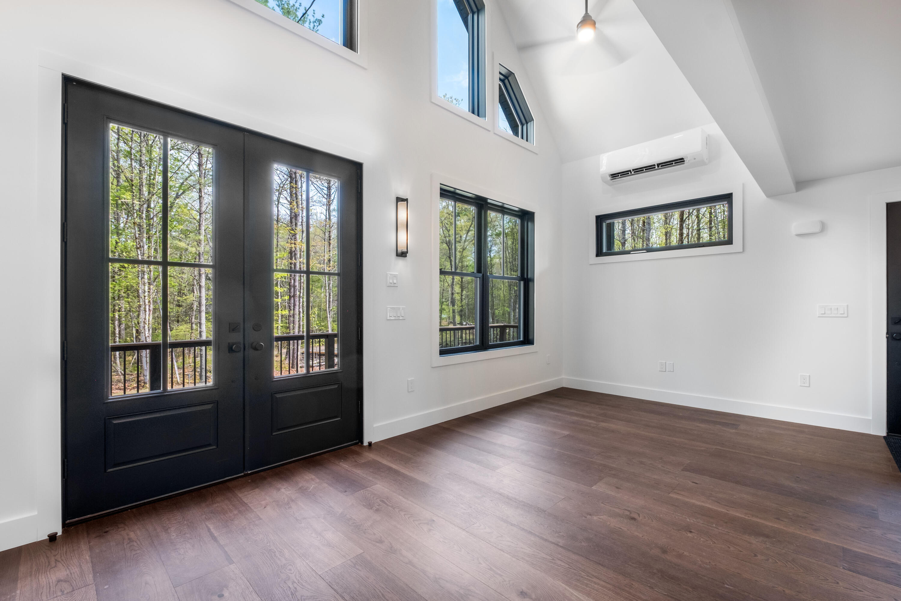141 Logging Road York ME 03902