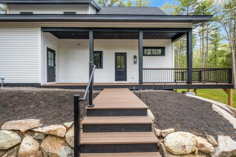 141 Logging Road York ME 03902