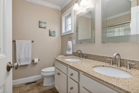 25 Hemlock Trail Wells ME 04090