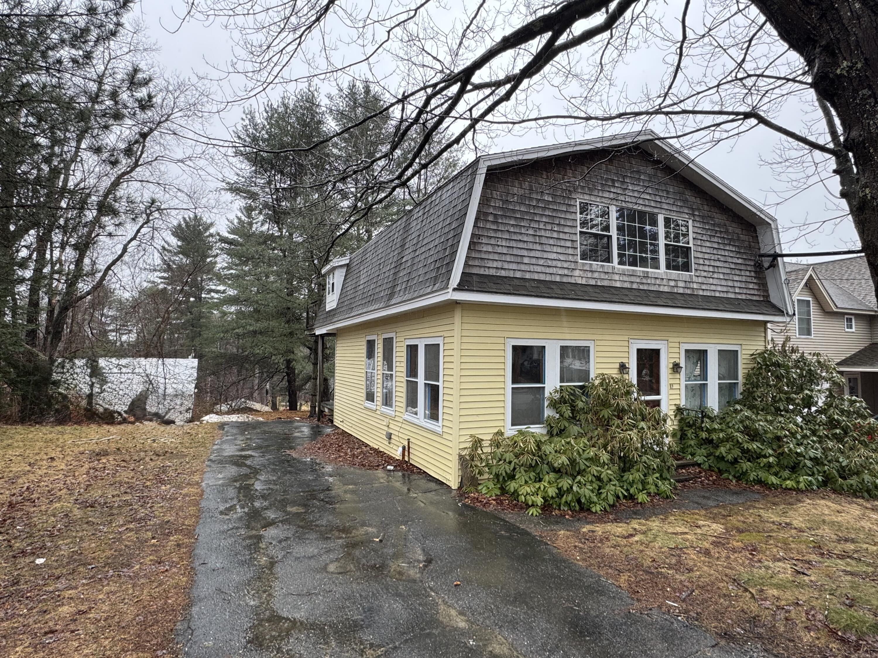 89 Pride Road Auburn ME 04210