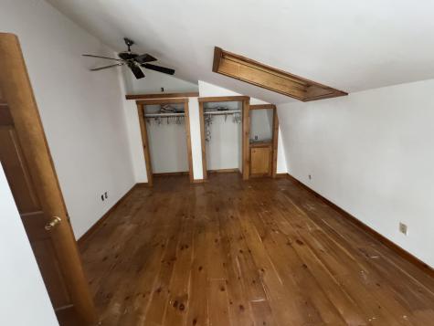 89 Pride Road Auburn ME 04210