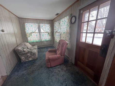 89 Pride Road Auburn ME 04210