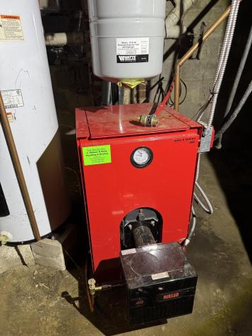 89 Pride Road Auburn ME 04210