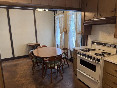 89 Pride Road Auburn ME 04210