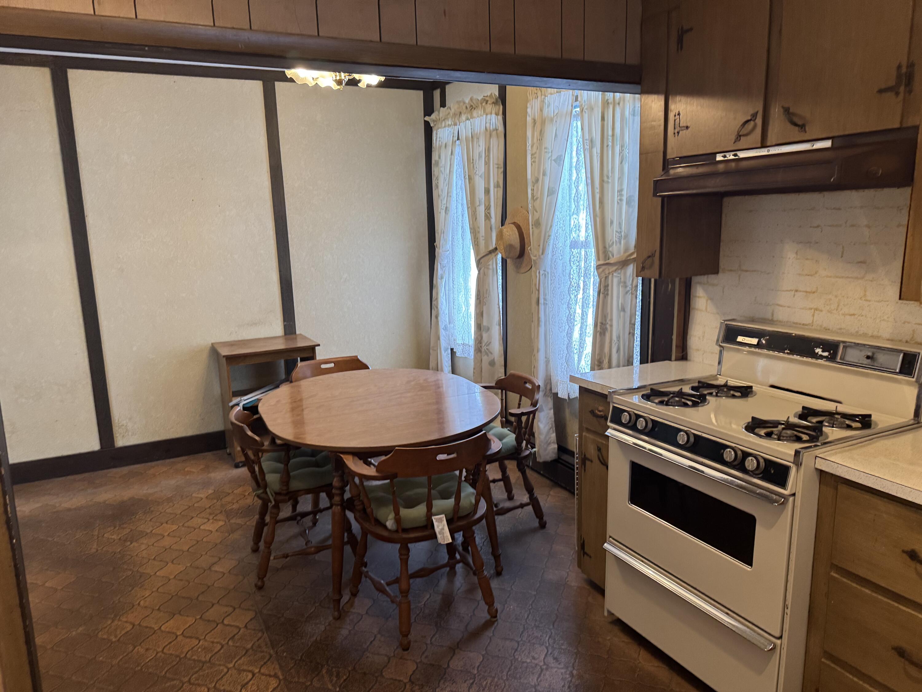 89 Pride Road Auburn ME 04210