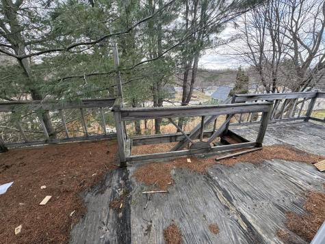 89 Pride Road Auburn ME 04210