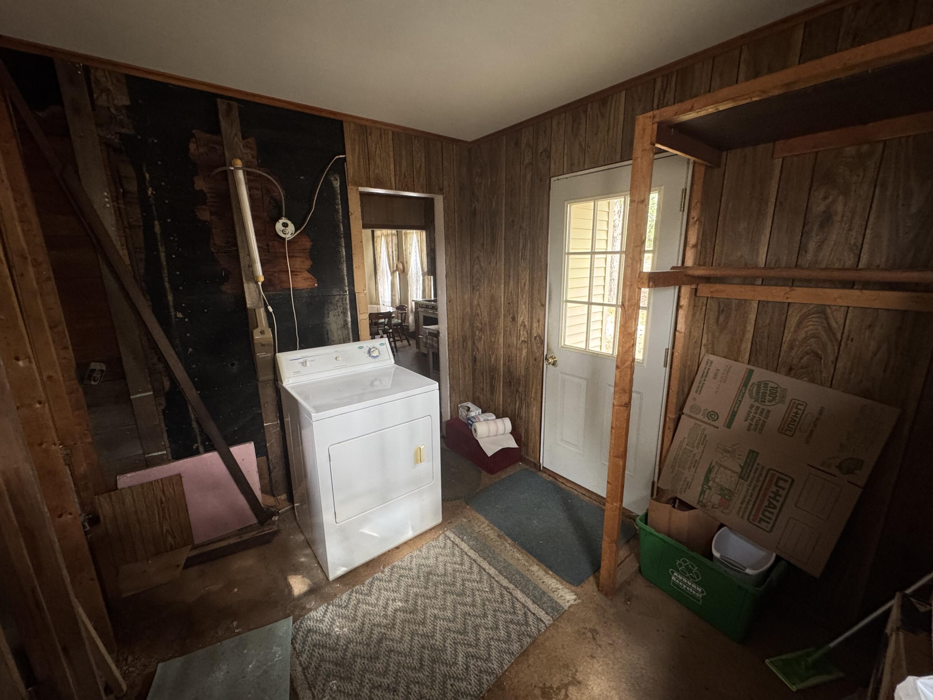 89 Pride Road Auburn ME 04210