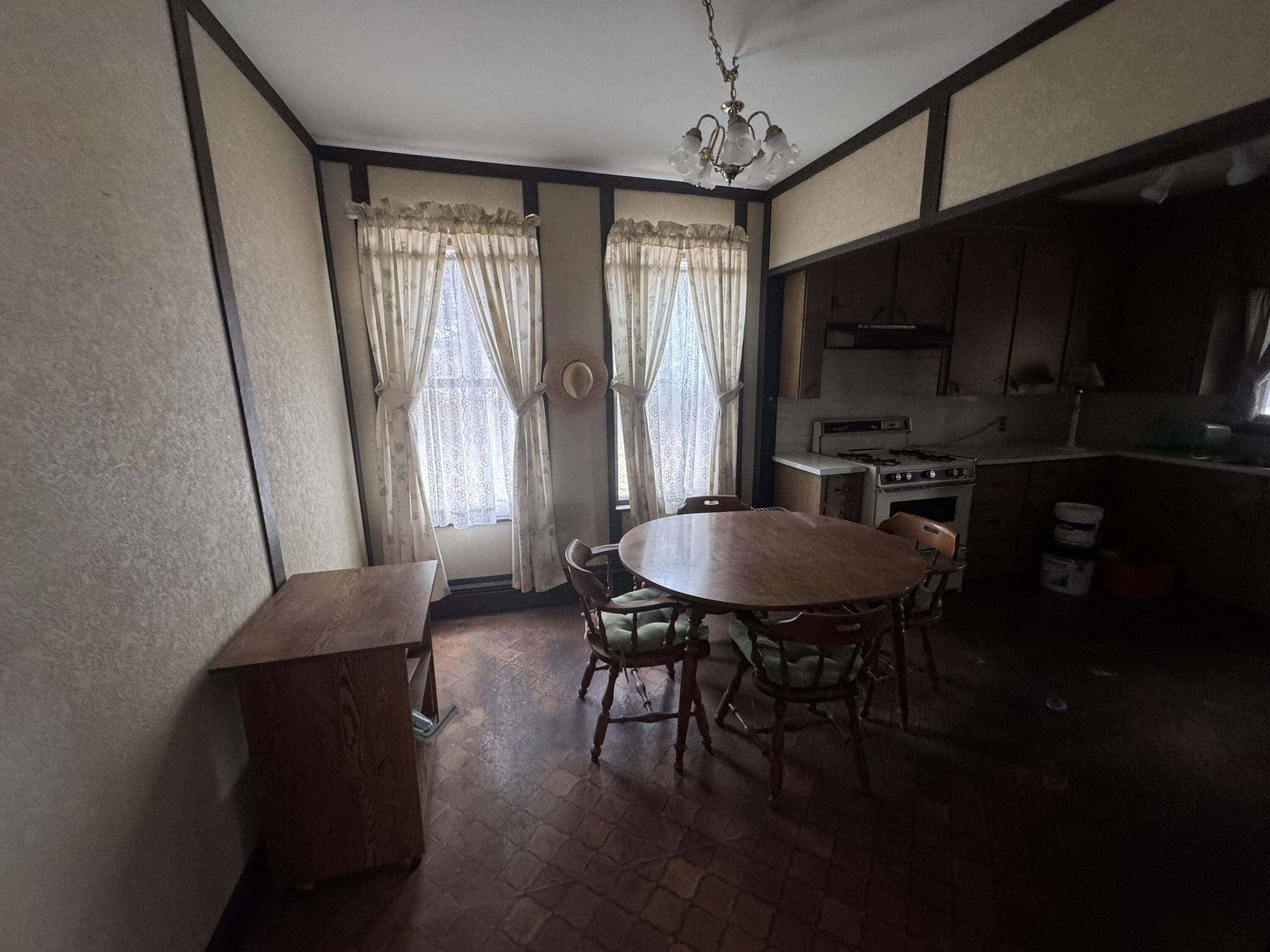 89 Pride Road Auburn ME 04210