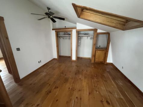 89 Pride Road Auburn ME 04210