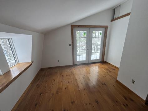 89 Pride Road Auburn ME 04210