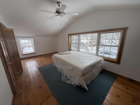 89 Pride Road Auburn ME 04210