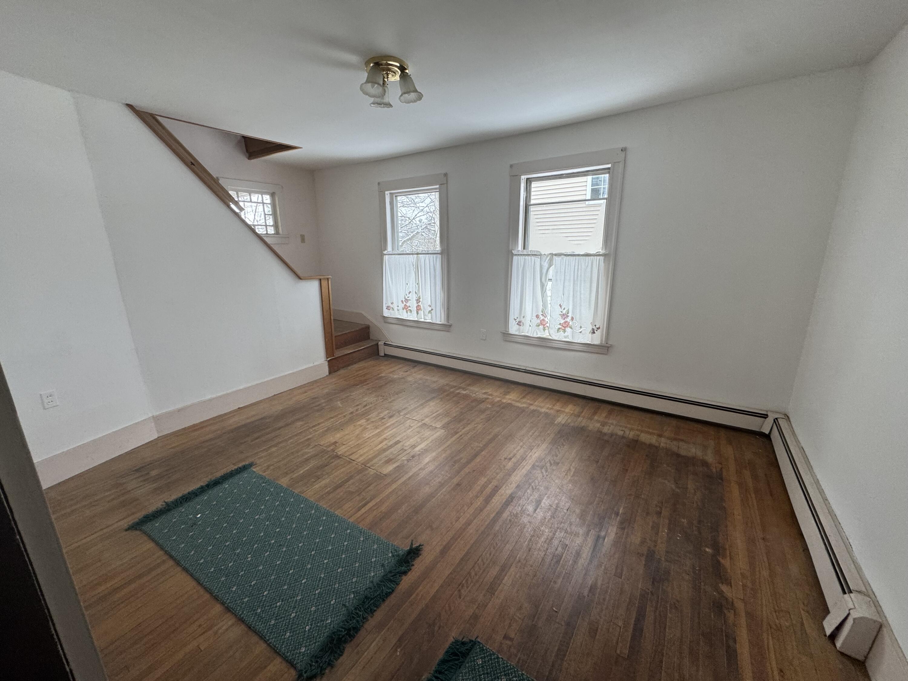 89 Pride Road Auburn ME 04210