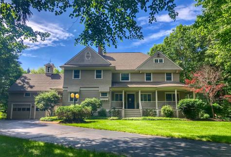 26 Woodlands Drive Falmouth ME 04105