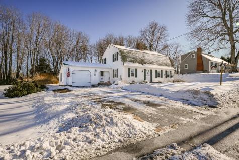 385 East Avenue Lewiston ME 04240