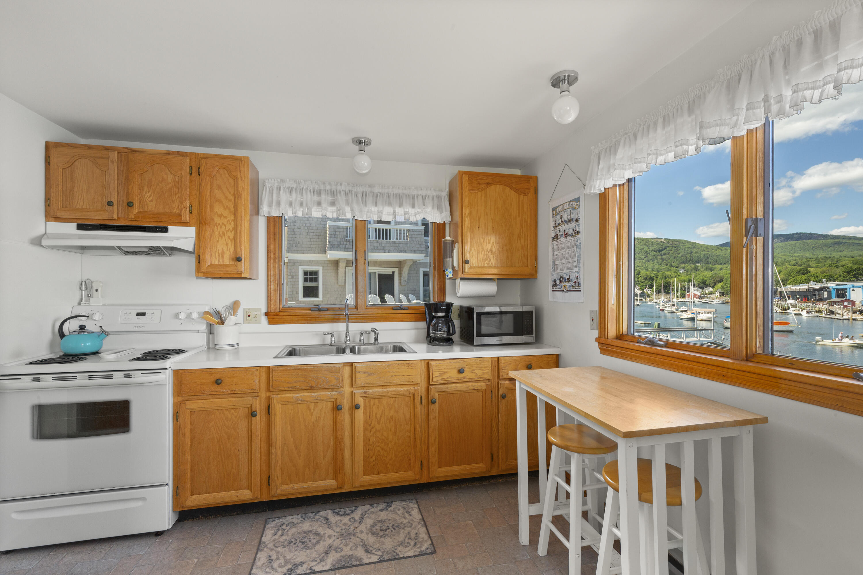 6 Bay Road Camden ME 04843