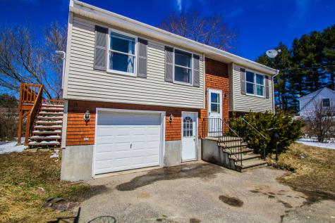 32 Fisher Avenue Lewiston ME 04240