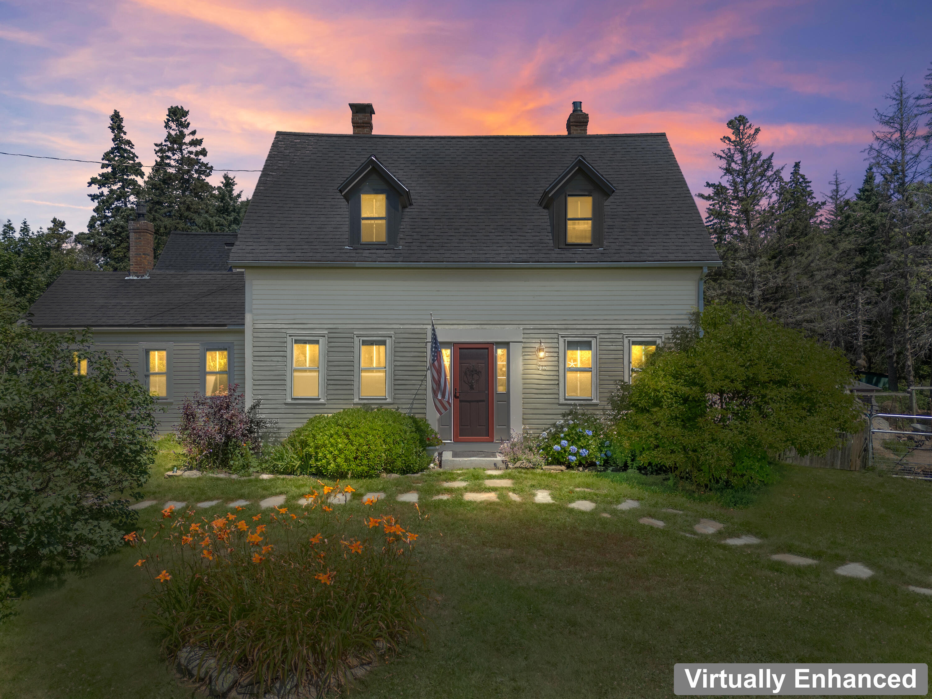 1020 Hendricks Hill Road Southport ME 04576