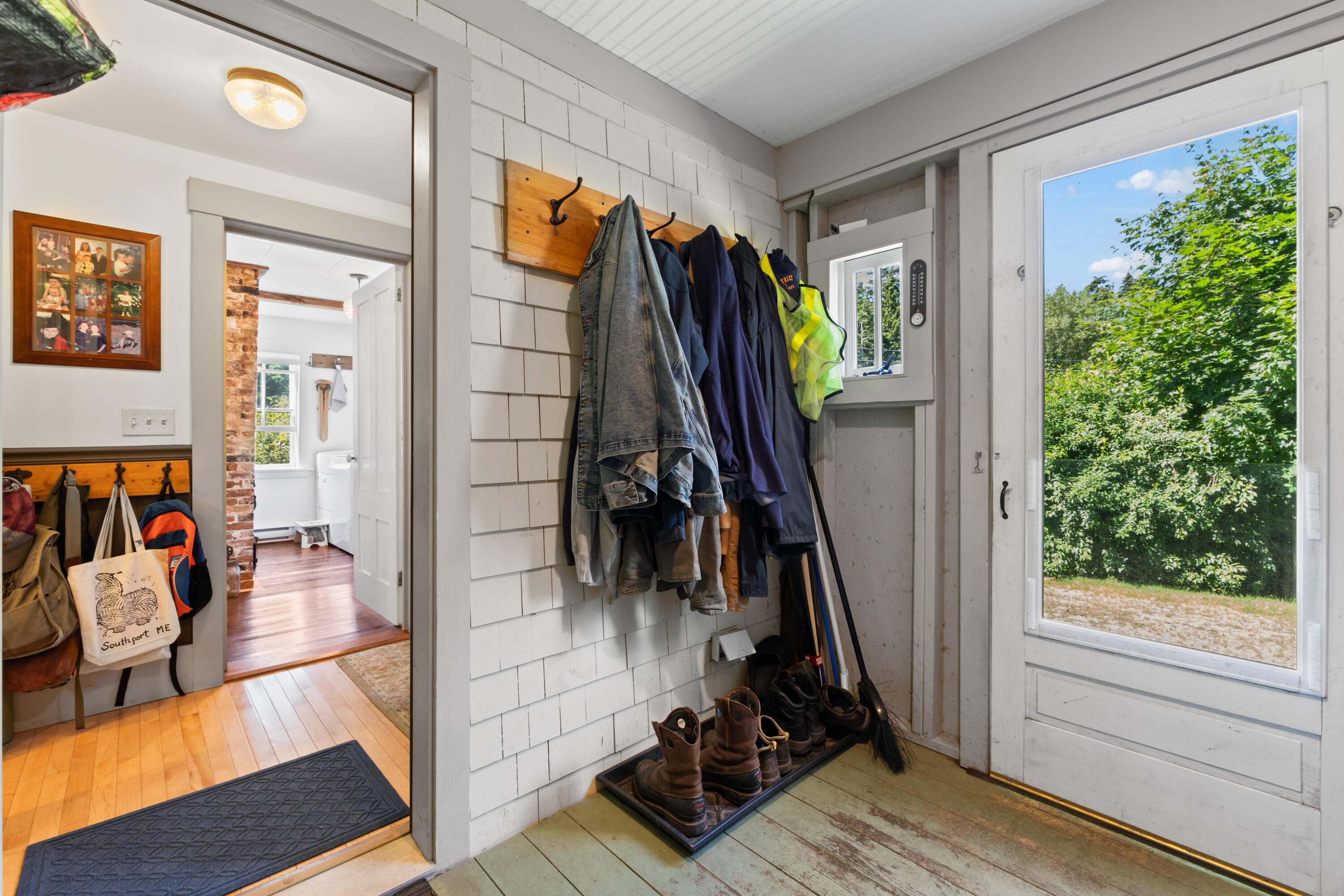 1020 Hendricks Hill Road Southport ME 04576