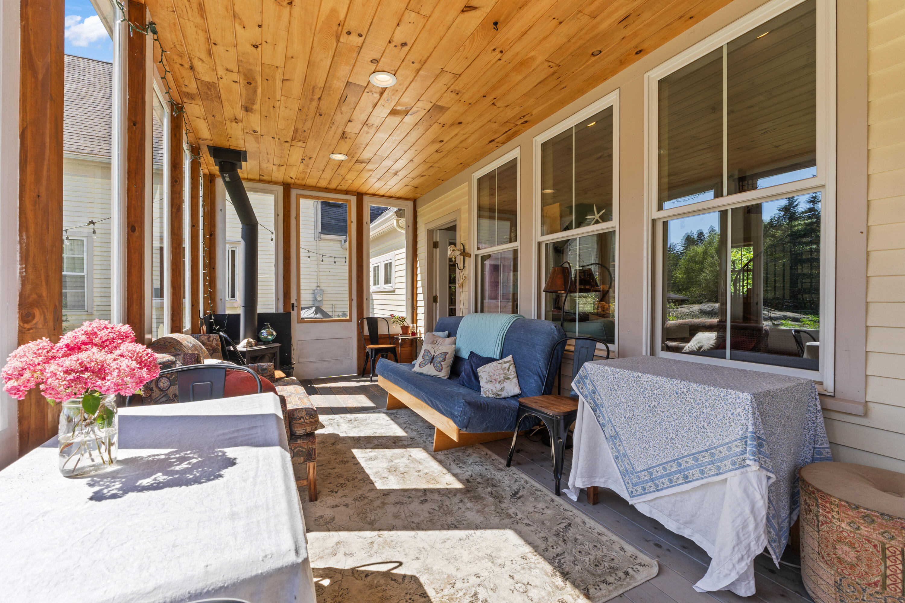 1020 Hendricks Hill Road Southport ME 04576