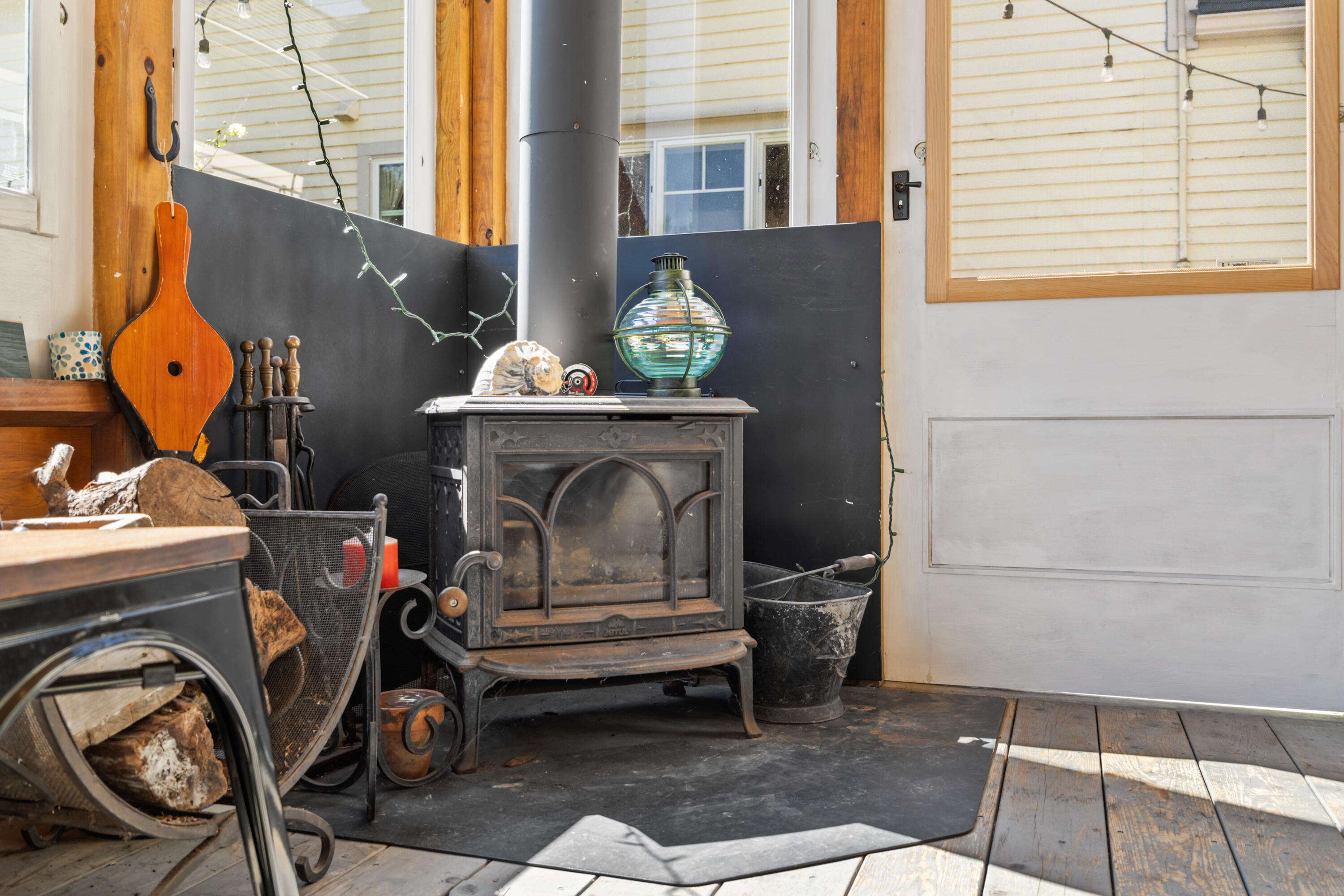 1020 Hendricks Hill Road Southport ME 04576