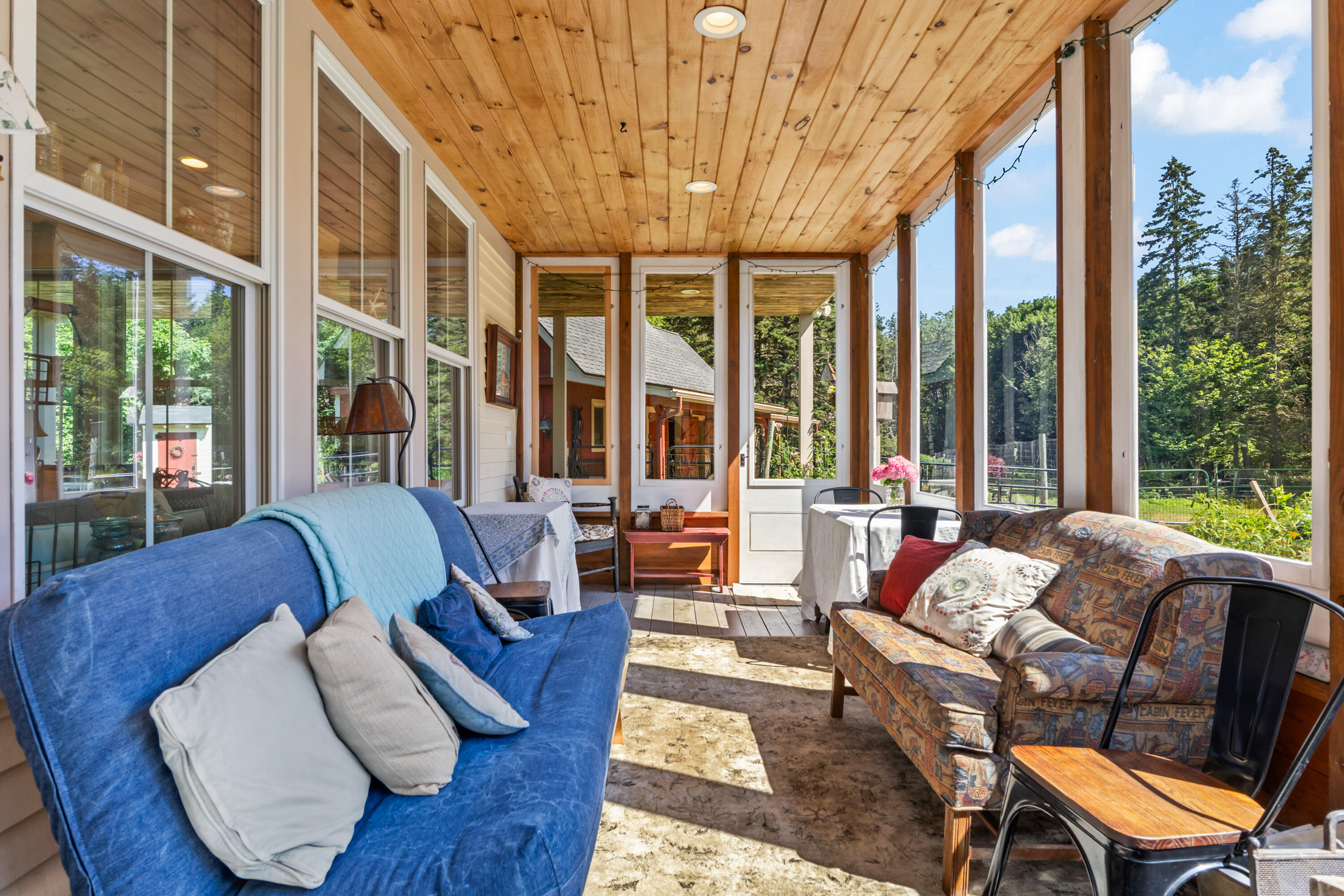 1020 Hendricks Hill Road Southport ME 04576