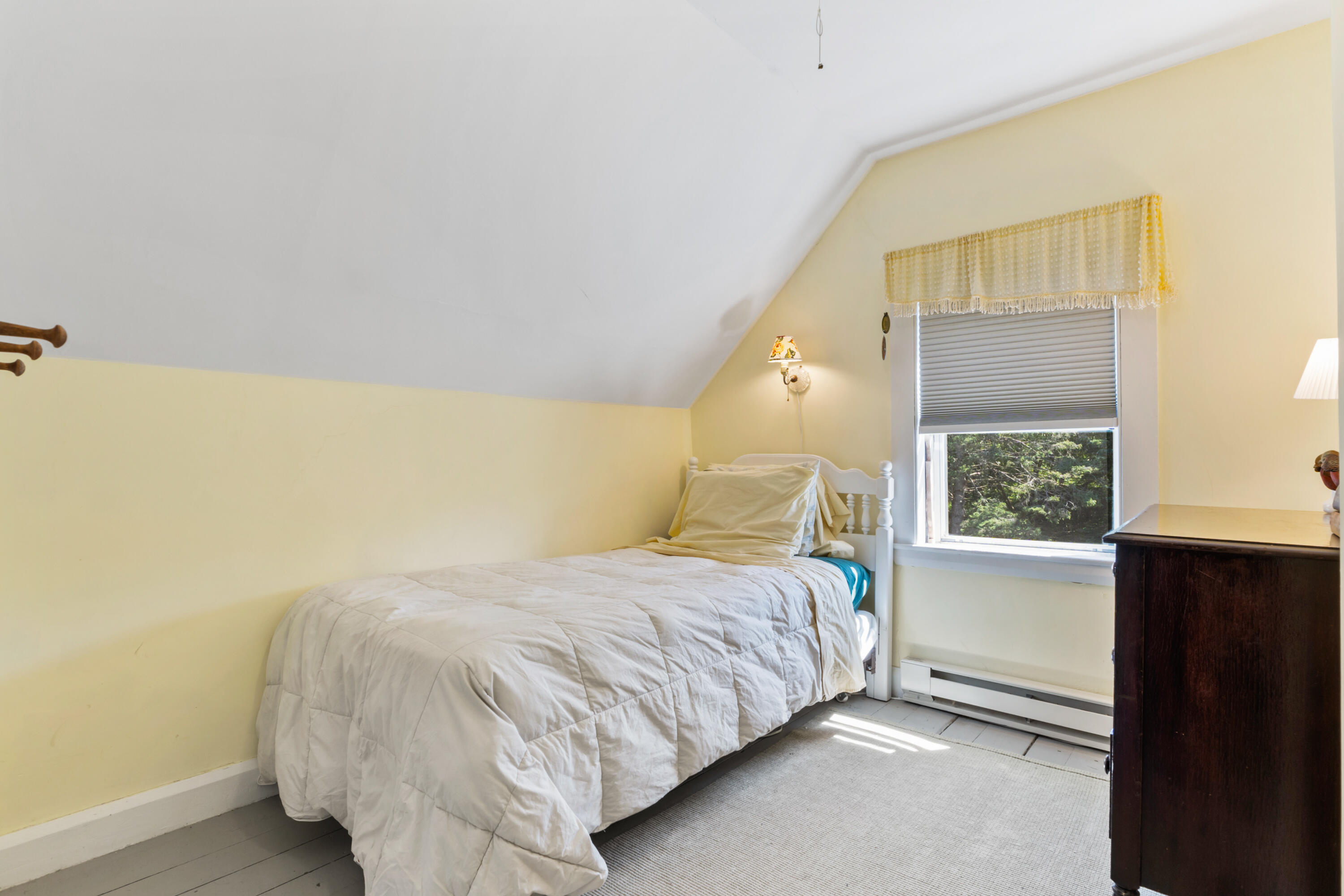 1020 Hendricks Hill Road Southport ME 04576