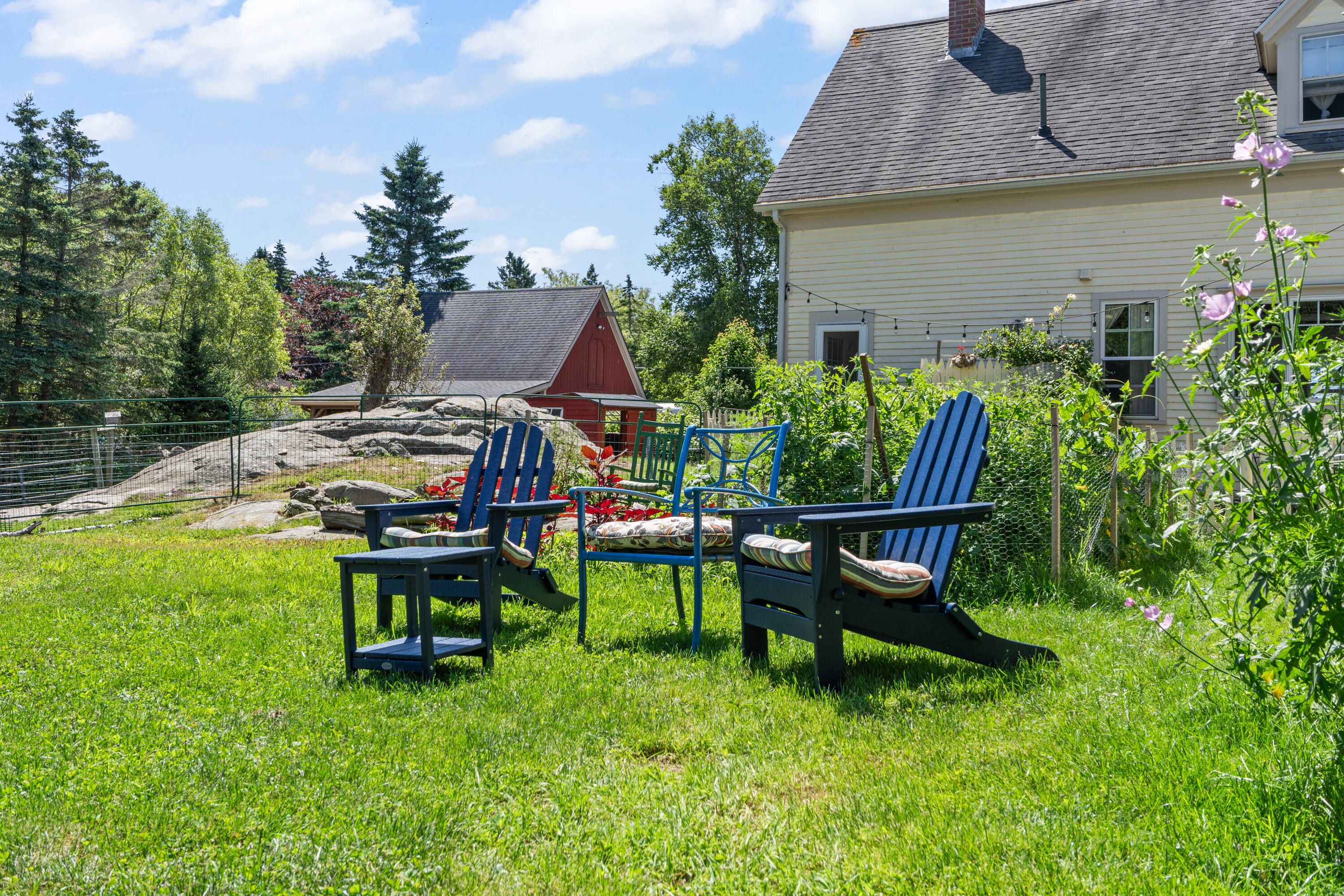 1020 Hendricks Hill Road Southport ME 04576