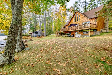 17 Wood Duck Way Norway ME 04268