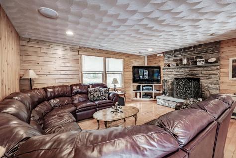 17 Wood Duck Way Norway ME 04268