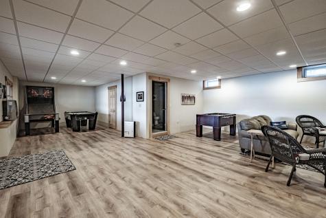 17 Wood Duck Way Norway ME 04268