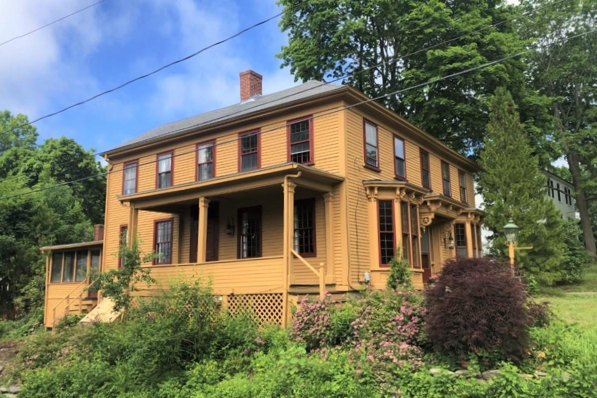 228 Main Street Wiscasset, ME