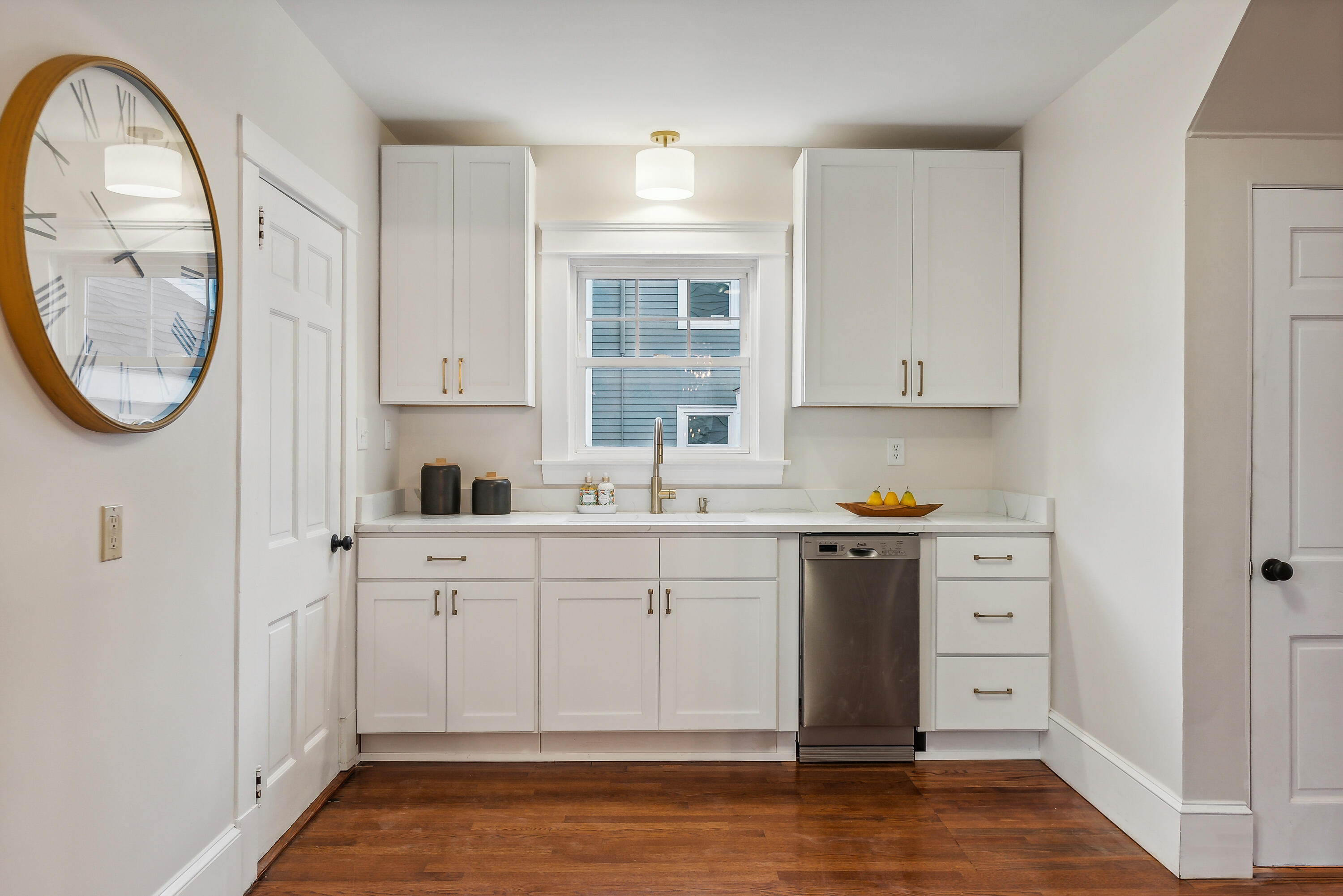 11 Chamberlain Avenue Portland ME 04101