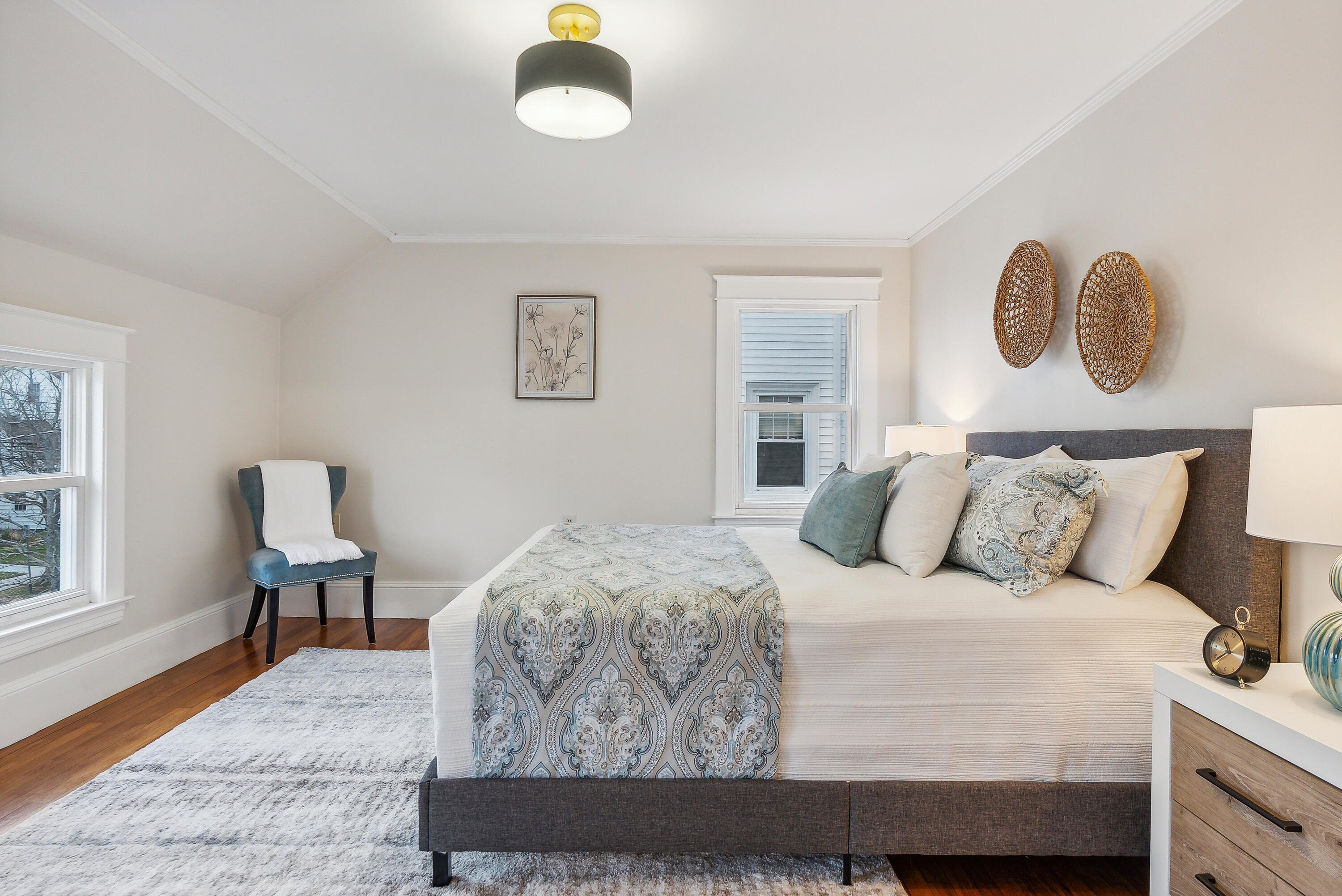 11 Chamberlain Avenue Portland ME 04101