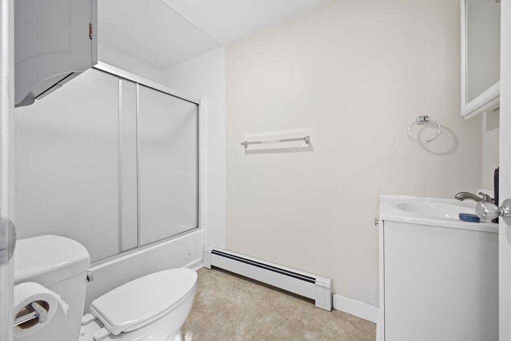 12 Louise Street Auburn ME 04210